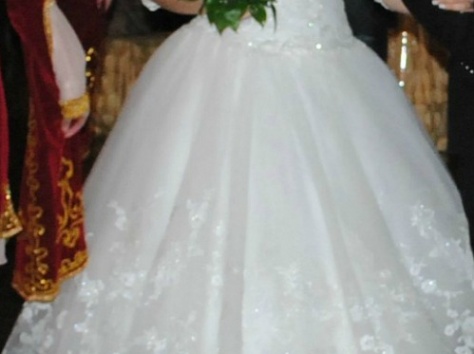 Продам свадебное платье, фотография 1