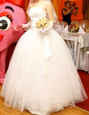 Продам пышное свадебное платье, фотография 2