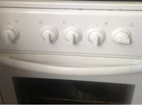 Срочно продам электрическую плиту марки 