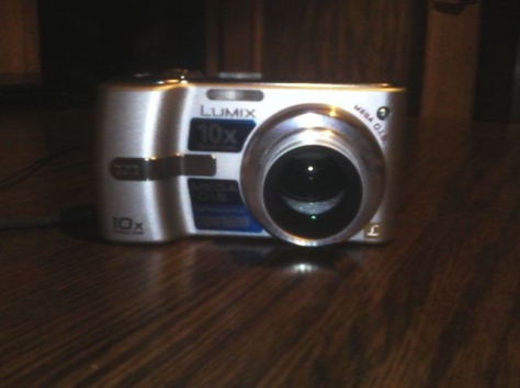 Цифровой фотоаппарат Panasonic Lumix DMC-TZ1, фотография 3