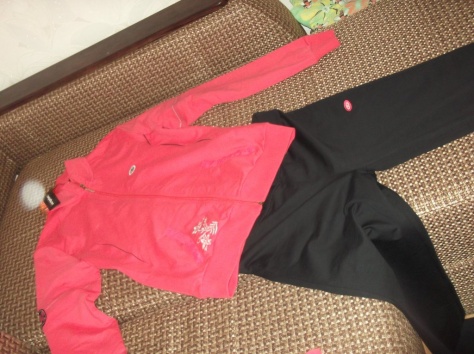 Продам спортивный костюм , фотография 1