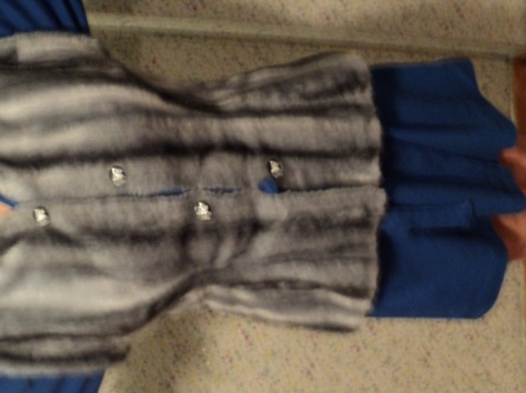 продам жакет меховой лиса-20000тг,искусственный мех-10000тг, фотография 3