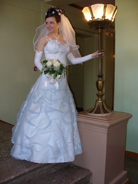 Шикарное свадебное платье, фотография 2