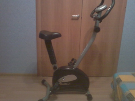 Продам велотренажер HouseFit, фотография 4