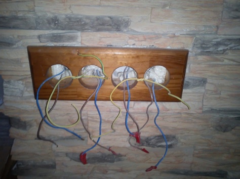 Услуги электрика Алматы, фотография 2