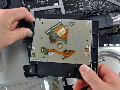 Вставили диск в MacBook Pro , диск не открывается , не читает !, фотография 1