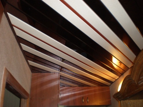 Подвесные алюминиевые потолки,террасная доска,искусственный газон, фотография 1