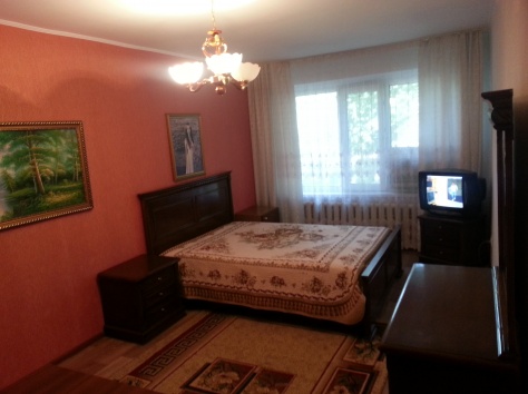 сдам посуточно квартиру в центре г. Атырау, фотография 1