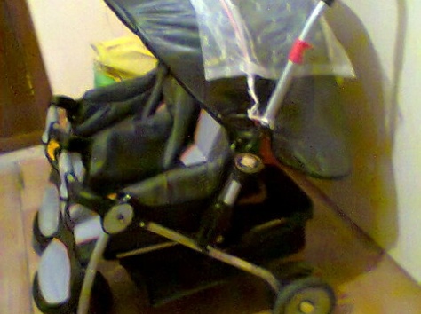 Продам коляску для двойняшек,не дорого., фотография 1