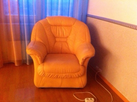 Продам мебель: диван, два кресла, стол, стулья, фотография 1