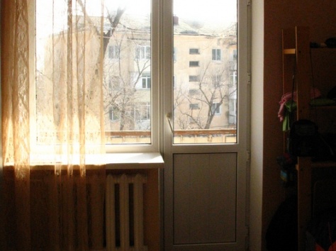 ПРОДАМ 2 КОМН КВАРТИРУ С РЕМОНТОМ, фотография 3