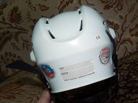 ПРодаю хоккейную маску,срочно ,торг!!!, фотография 3