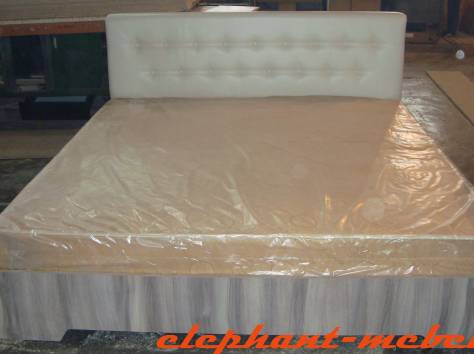 кровать, фотография 1