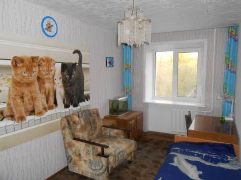 продаю 3х комнатную на ул Дзержинского 18/1, фотография 1