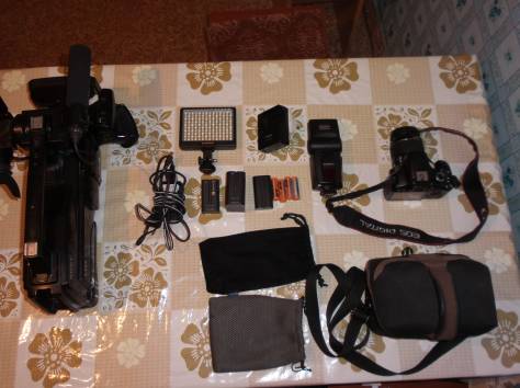 фотоаппарат с видеокамерой комплект Срочно, фотография 3