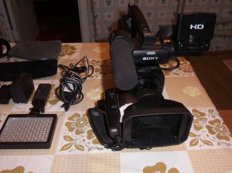 фотоаппарат с видеокамерой комплект Срочно, фотография 4