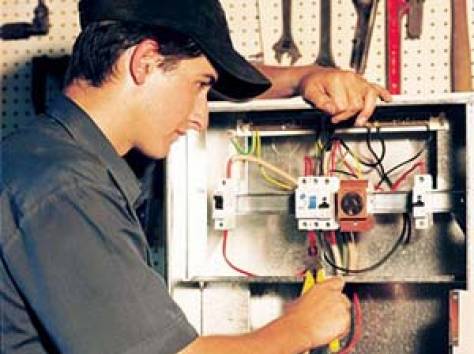 Бригада электриков, фотография 1