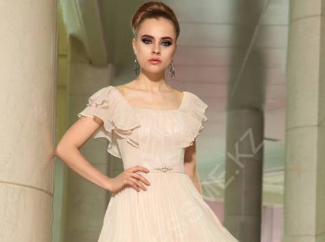 Вечерние платья в Астане, фотография 1