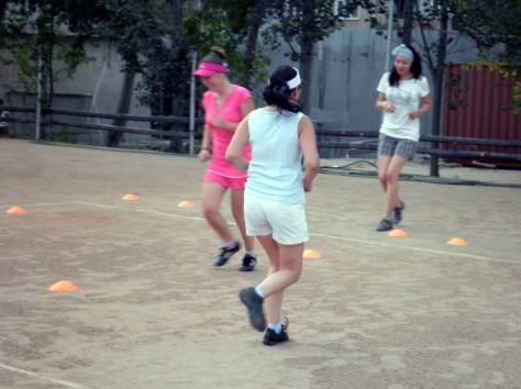 Обучение игре в большой теннис, фотография 3