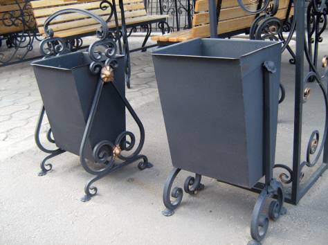 Изготовка кованых решеток, ворот, заборов, оградок и т.д., фотография 8