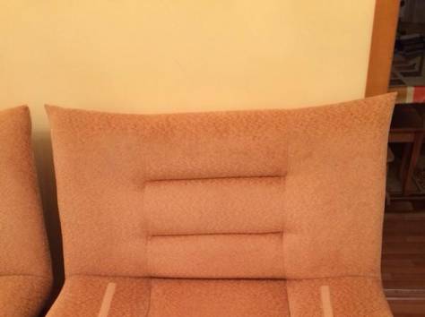 Срочно продам диван+2 кресла!, фотография 2