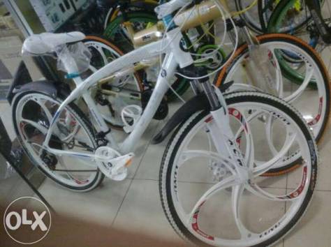 Новый велосипед BMW WHITE, фотография 1