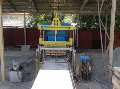 Продам станок Рифей, по производству сплиттерных блоков и тротуарных плиток, фотография 2