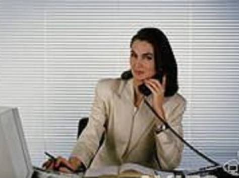 Сотрудница лет в информационный центр, фотография 1