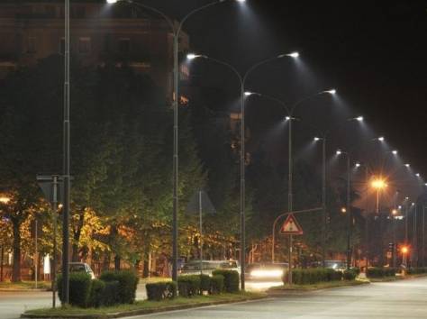 Опоры уличного освещения, фотография 2