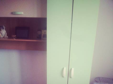 продам две детские стенки ., фотография 1