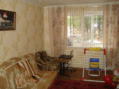 Продается 2-х комнатная квартира в 12 микрорайоне, фотография 1