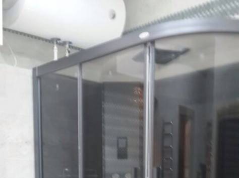 Сдается квартира в новостройке в центре города (45 кв.) долгосрочно, фотография 9