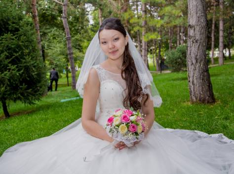 Великолепное свадебное платье, А форма, цвет айвори, фотография 6