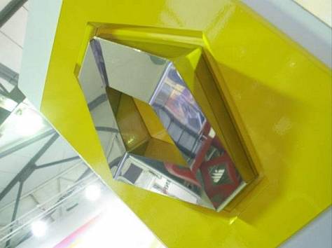 Renault и Lada Largus, фотография 1