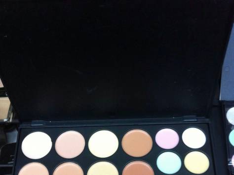 Декоративная косметика, фотография 1