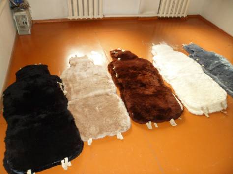 Меховые накидки из натуральной овчины новые, фотография 1