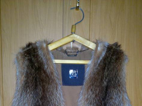 продам енотовый жилет, фотография 1