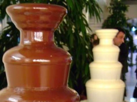 Шоколадный фонтан в Алматы, фотография 2