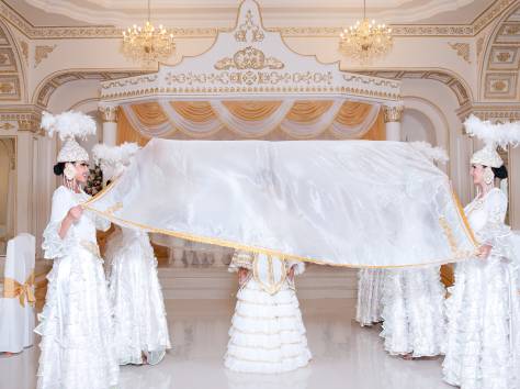 Вывод невесты под тюлем., фотография 6