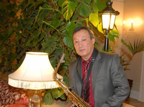 Саксафонист Дуйсенбек Сауриков в Астане , фотография 1