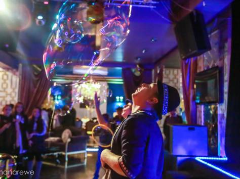 Шоу гигантских мыльных пузырей, фотография 6