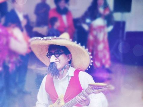 Шоу с переодеванием гостей, фотография 1