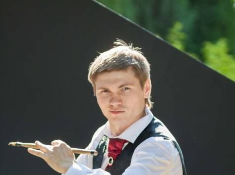 Танцующий художник в Казахстане, фотография 2