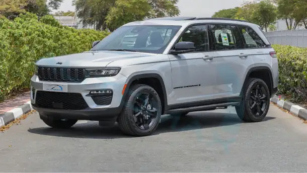 Jeep Grand Cherokee Altitude, фотография 1