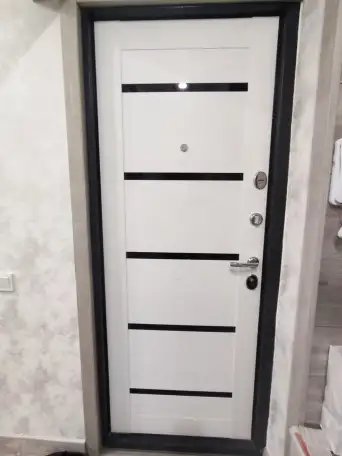 Продам двухкомнатную квартиру в районе пересечения улиц Жарокова и Мынбаева., фотография 2