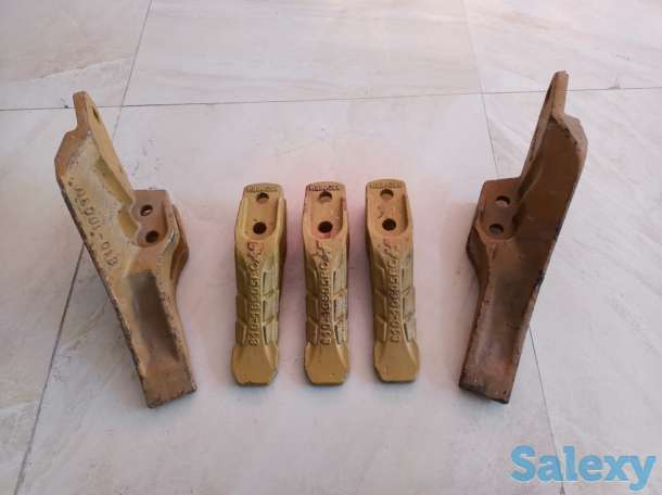 Зубья ковша на экскаватор-погрузчик Hidromek 102B, 102S, фотография 1