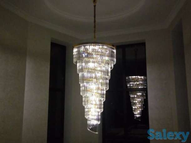 Люстра на лестничный проём, фотография 2