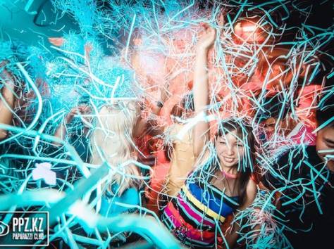 Бумажного шоу , фотография 5