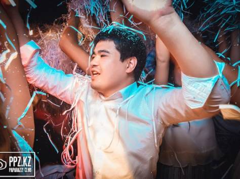 Бумажного шоу , фотография 6