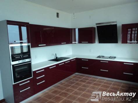 Кухонные гарнитуры на заказ, фотография 2